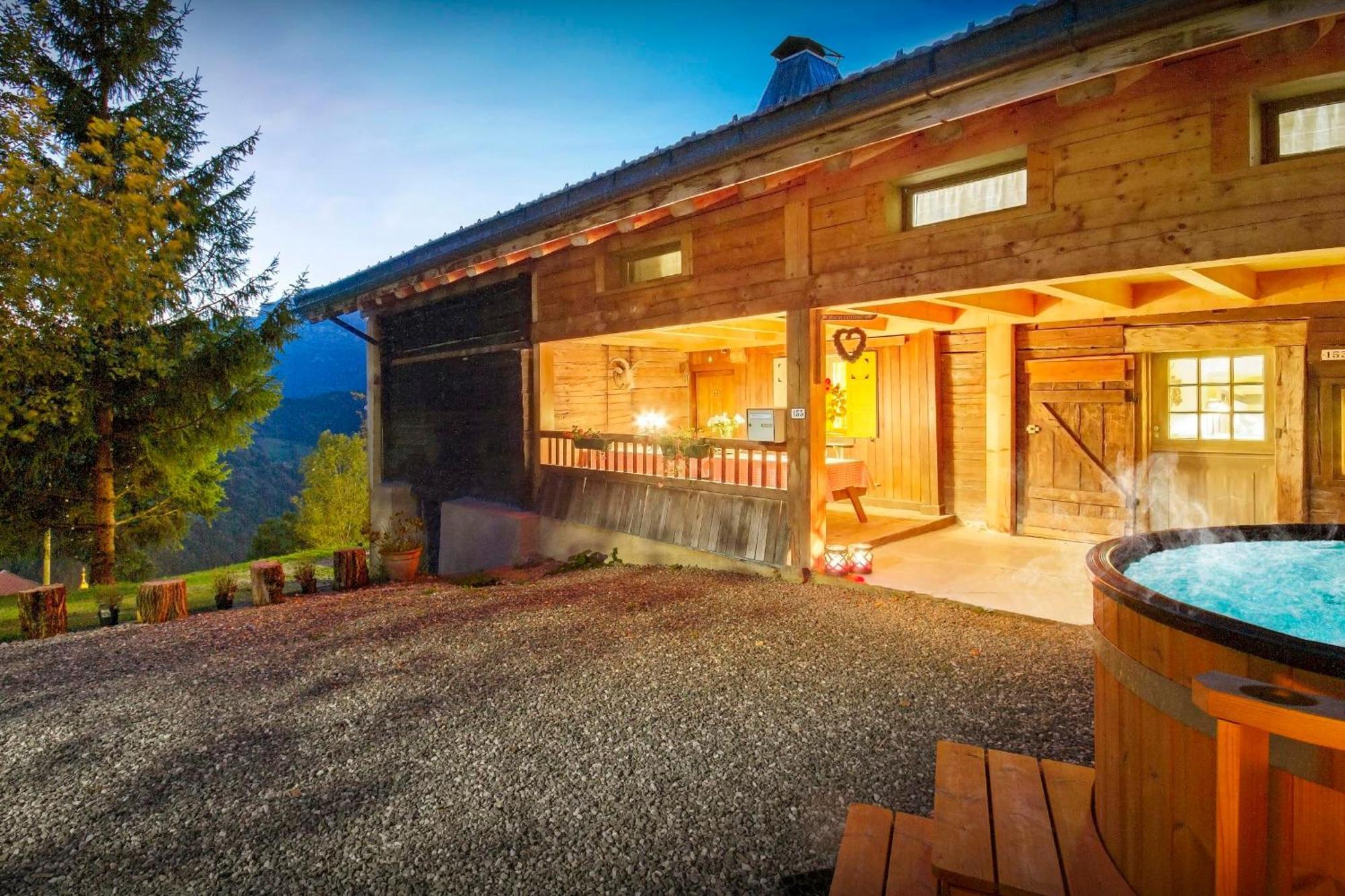 Chalet Le Meridien Etale - Ovo Network Manigod Exterior photo